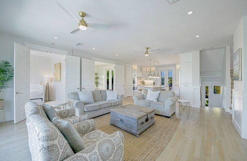 Anna Maria House | Large Canal Front Family Rental on Anna Maria with Pool, Dock and Mini Golf!