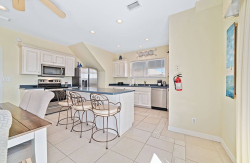 Fort Morgan House | Large, Gulf- Front Beach House With Community Pool