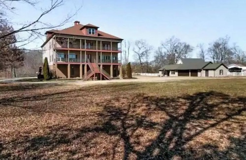 Rogersville House | Large Home on Bluewater/Sleep 24/with boats