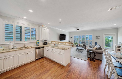 Laguna Beach Estates House | Large Laguna Beach Home Across from Beach w/Ground Floor Suite, FREE Perks!