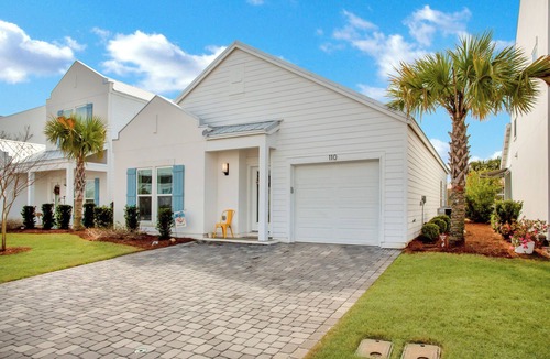 El Centro Beach House | Last Minute Panama City Beach Open-West End-300 Meters to the Beach-July31-Aug9