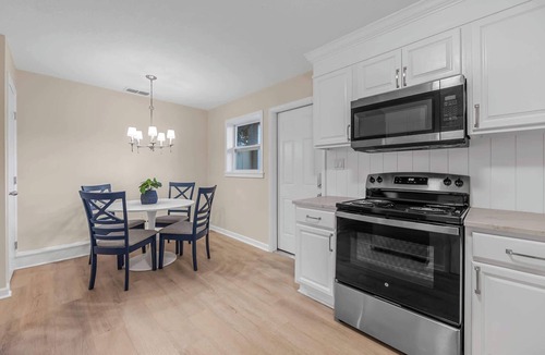 Cape Caneveral Beach Gardens House | Launch & Lounge: Cozy Cape Canaveral Beach Townhom