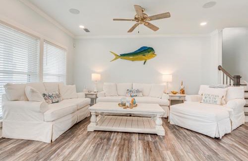 Dauphin Island House | Less Than half Mi to Beach Waterfront Dauphin Island Home