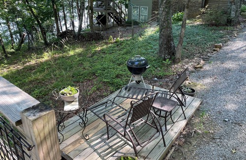 Crane Hill Cottage | Lewis Smith Lake - Charming 2-bedroom cottage with WiFi, AC in pleasant Arley