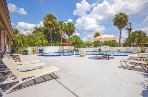 Kissimmee Hotel | Liberty Inn and Suites Orlando - Kissimmee near Disney World