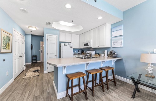 Gulf Shores Condo | Lighthouse 317 - Beachfront with views!
