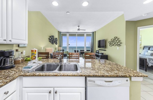 Gulf Shores Condo | Lighthouse 803 - Beachfront with views!
