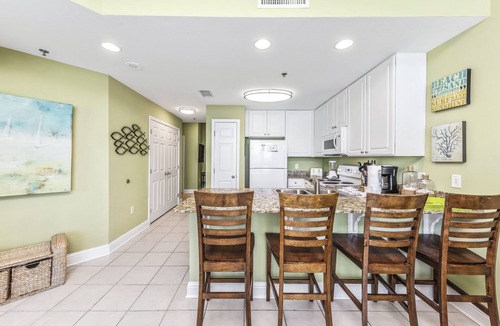 Gulf Shores Condo | Lighthouse 803 - Beachfront with views!