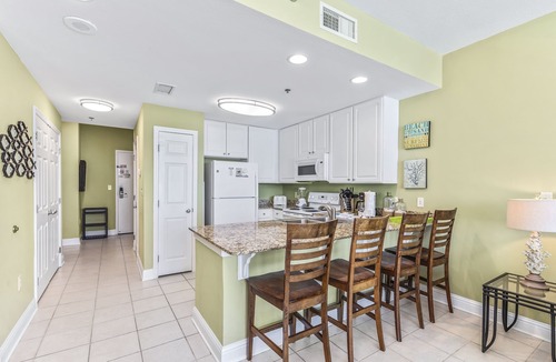 Gulf Shores Condo | Lighthouse 803 - Beachfront with views!