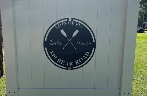 Eufaula House | “LOTS OF FUN LAKE HOUSE” in WHITE OAK SHORES!