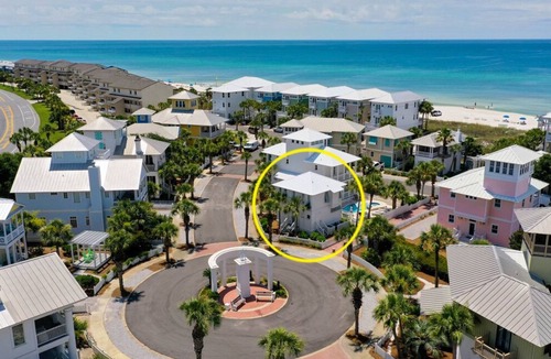 Sunnyside Cottage | Love Shack: 3 Bedroom Gulf-View Carriage House w/Shared Pool, Walkover #1
