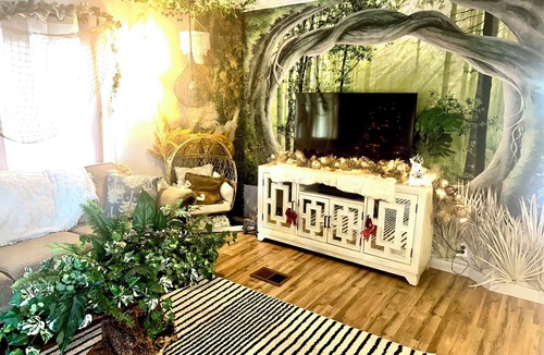 Water Front Park House | Lovely 3-bedroom house with WiFi in Edgewater