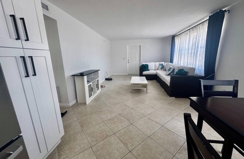 Key Largo Apartment | Lovely Marina View, Centrally Located 2-bedroom apartment in Key Largo, FL.