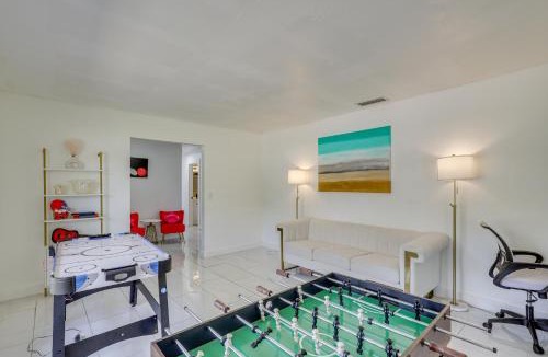 Wimauma House | Luxe Wimauma Home w/Pool & Lake Views!