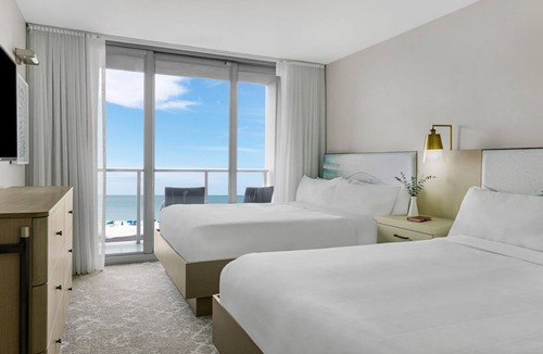 Marco Island Resort | Luxurious2BD/2Bath on high floor at Marriott's Crystal Shores on Marco Island