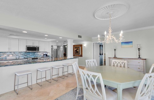 Key Colony Beach Condo | Luxuriously Remodeled & Expansive Wraparound Ocean Views