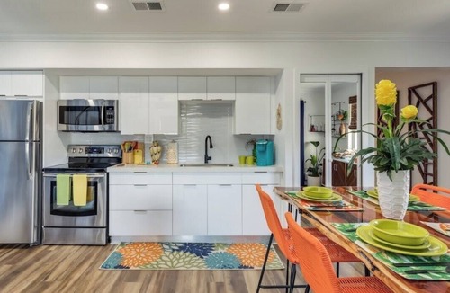 Melbourne Condo | Luxury 2 story condo with 2 bedrooms and 2 balconies in tranquil Melbourne