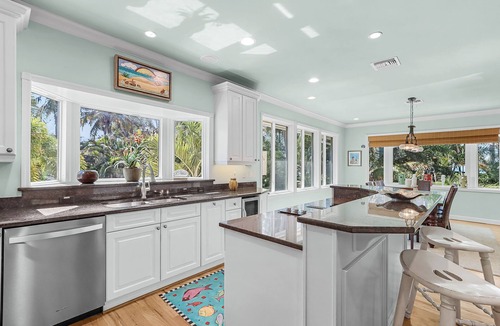 Captiva House | Luxury 5BR Gulf-View Home with Private Pool, Spa & High-Tech Entertainment