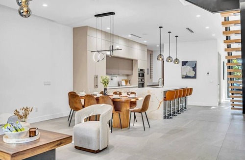 Beverly Heights House | Luxury 6BR Las Olas Family Retreat w/Heated Pool