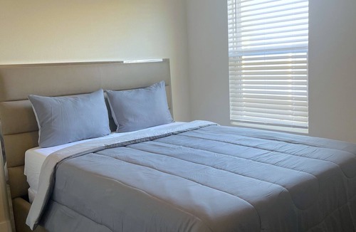 Winter Haven House | Luxury Getaway in Winter Haven (10 mins to LegoLand and Parks)