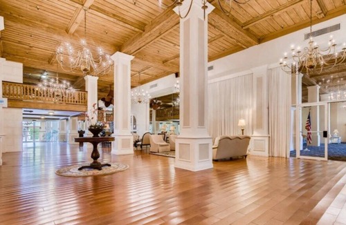 Palm Beach Condo | Luxury Island 2bd/2ba Penthouse | Amenity Pool