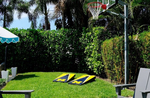 Naples Park House | Luxury Naples Private Retreat w/Resort Pool + Gym
