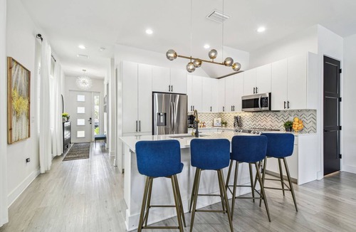 Tampa House | Luxury Private Rooftop Villa Min Downtown Sleeps 8