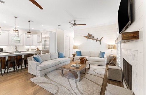 White's Gulfview House | Luxury retreat with screened pool, outdoor kitchen & dining, and coastal charm