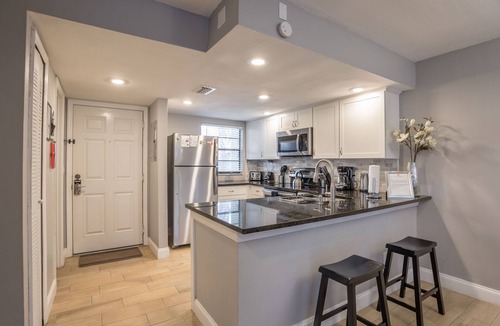 Kissimmee House | Luxury Townhouse Waterpark Lazy River Pools 10 Min to Disney