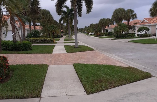 Village Walk Villa | Luxury Villa in Village Walk North Naples Check availability for season 2026/27