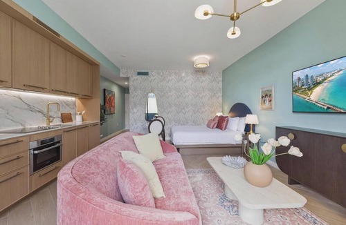 Wynwood Art District Condo | Luxury Wynwood Studio: Walk to Art, Dining & Nightlife