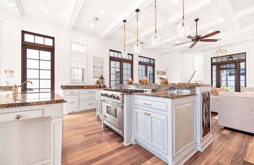 Rosemary Beach Cottage | Madison Cottage, South of 30-A in Rosemary Beach. walk to Beach, Pool and Shoppes.