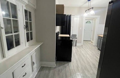 Norwood House | Magic City Home walkable to Top Golf, New Amphitheater, Uptown, City Walk &more!