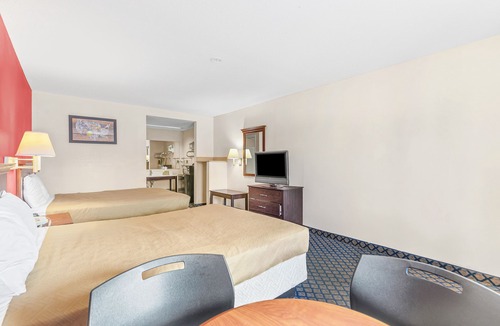 Hattiesburg Hotel | Magnolia Inn Townhouse Hattiesburg MS I-59