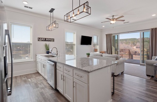 Cullman House | Mallard Pointe 100: 3 BR, 3 BA House in Cullman, Sleeps 8