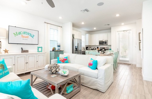West Kissimmee Hotel | Margaritaville Cottages Orlando by Vstays with H2O Waterpark