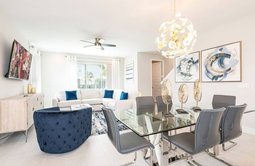 Reunion Hotel | Marvelous Townhouse near Disney with Resort & Waterpark Access - 7900DS