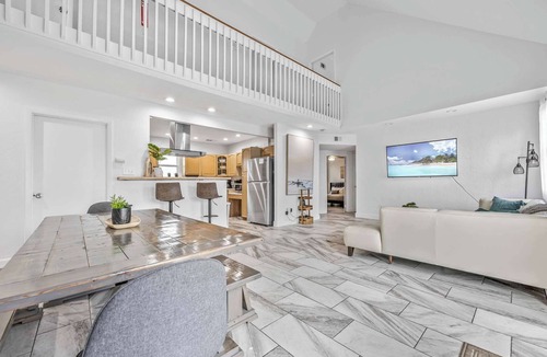 Orlando Beach House | Massive Property With Pool Perfect for Big Groups