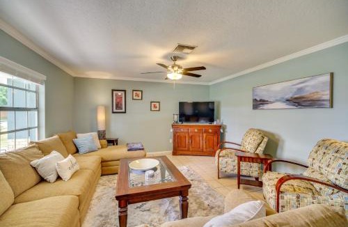 Melbourne House | Melbourne Home with Pool and Patio, 6 Mi to Beach!