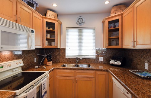 Key Largo Condo | "MEMBERS ONLY" CAN RENT THIS 2 Bedroom waterfront unit no sponsorship is allowed