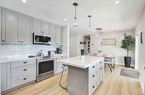 Ludlam House | Miami Chic-Heated Pool Near FIU and Coral Gables