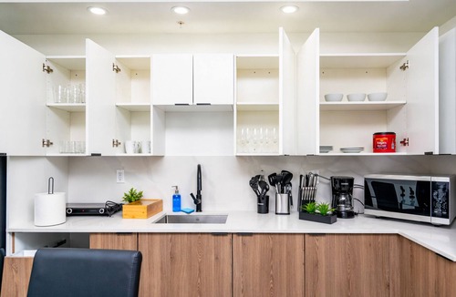 East Little Havana Condo | Miami City Escape 2BR Suite Near Brickell & Miami Beach