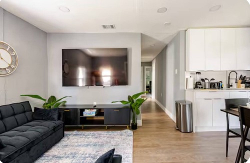 Liberty City House | MIAMI-close to downtown/Wynwood/mid-town/Brickell
