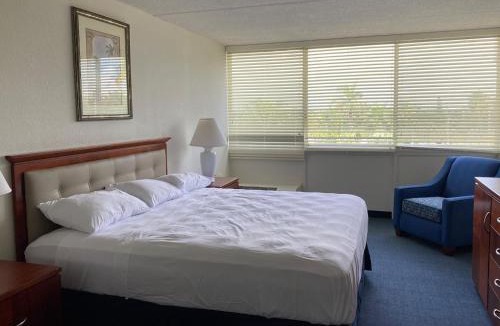 Miami Gardens Hotel | Miami Gardens Inn & Suites