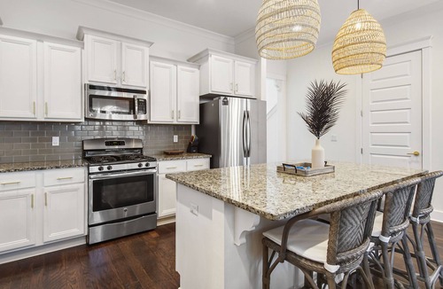 Lakeside at Blue Mountain Beach House | "Miles Away" is a cozy beach home - less than a mile to the beach!