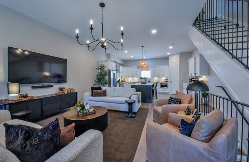 Tuscaloosa House | Million Dollar Rooftop - Luxe townhouse with roof terrace, kitchen, & firepit