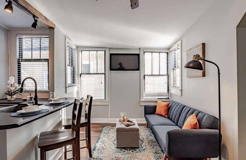 Mobile Apartment | Mins from Downtown & Dining, Dauphin Darling 4