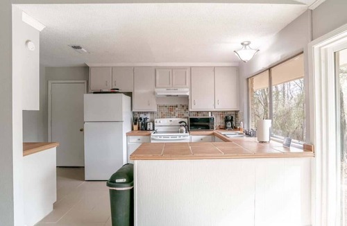 Mobile House | Mins to Museum, Parks, Downtown - Parkhill Place