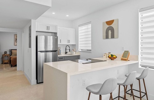 East Little Havana Apartment | Modern 2BR in Miami - Spring & Summer Deal