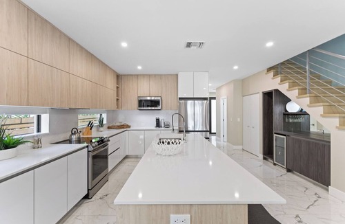 Tarpon River House | Modern 3-Suites Townhouse in perfect Fort Lauderdale Las Olas Tarpon River